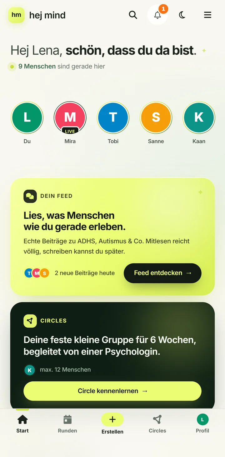 Die Startseite von hej mind Social: wer gerade da ist, der Feed und die Circles