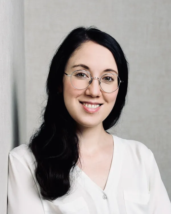 Amelia, Fachärztin bei hej mind